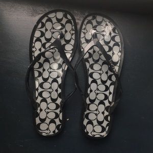 Coach flip flop size 7.5